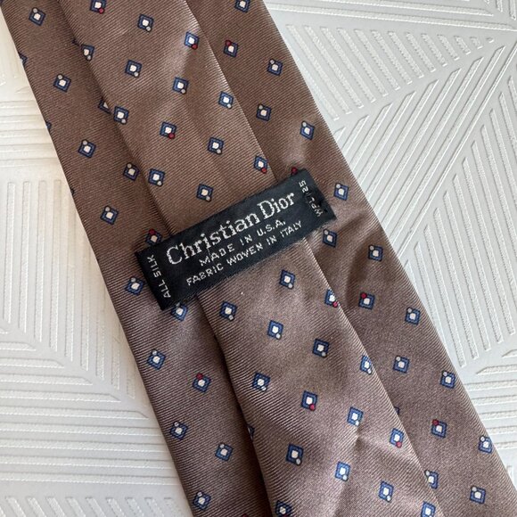 Christian Dior Vintage Silk Tie Brown Geometric Print Made in USA Italy Fabric - Picture 1 of 4
